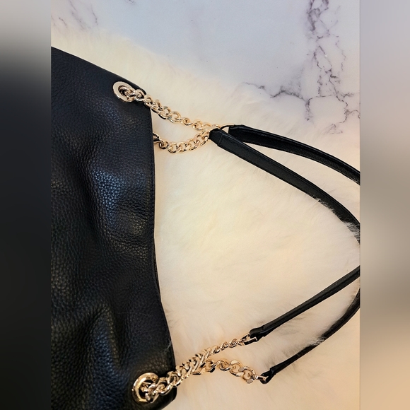 Michael Kors Jet Set Pebbled Leather Shoulder Bag - Picture 6 of 13